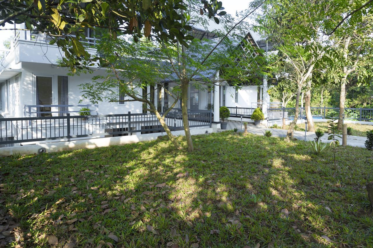 Bamboo Creak Hotel Thekkady Exterior photo