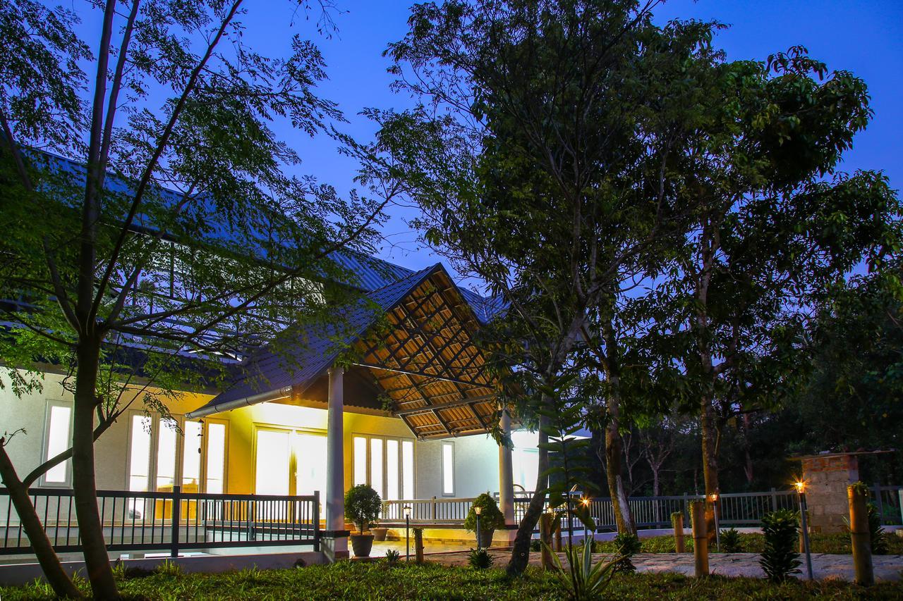 Bamboo Creak Hotel Thekkady Exterior photo